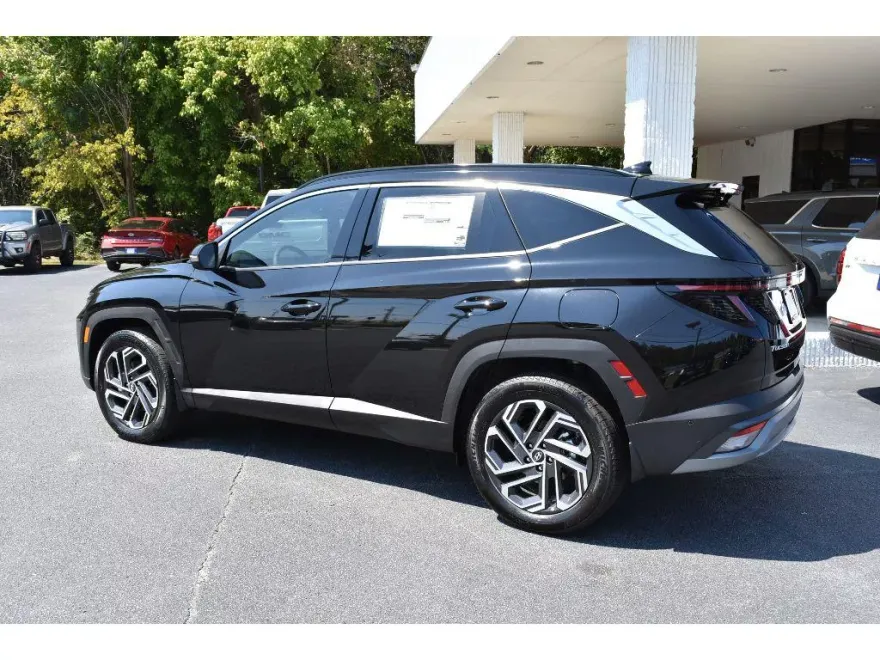 2025 Hyundai Tucson Hybrid Limited photo 1