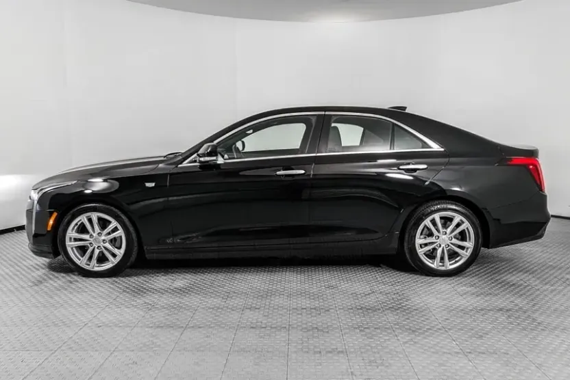 2024 Cadillac CT4 Luxury photo 1