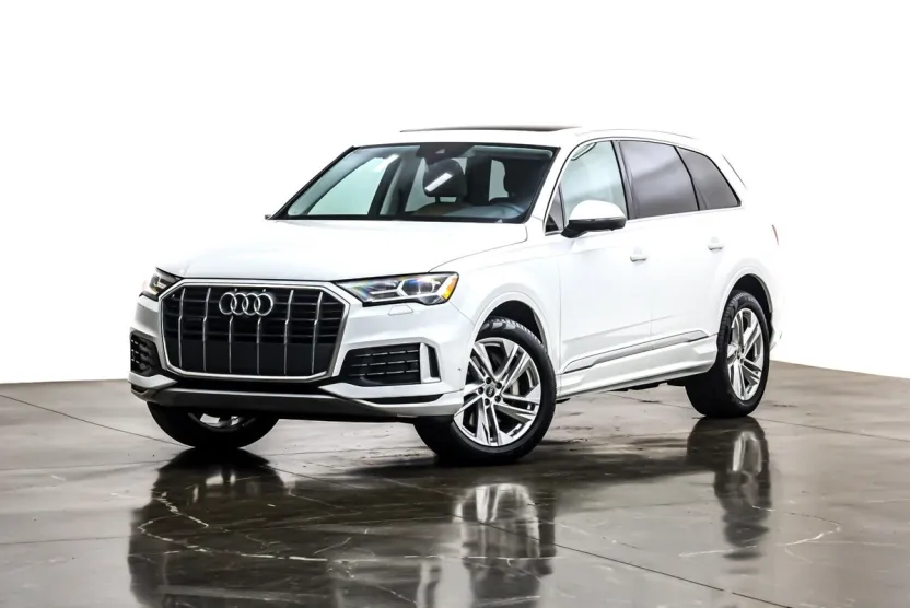 2022 Audi Q7 Premium 45 photo 1