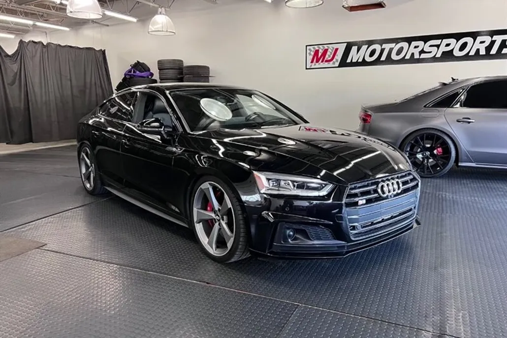 2019 Audi S5 Prestige photo 1
