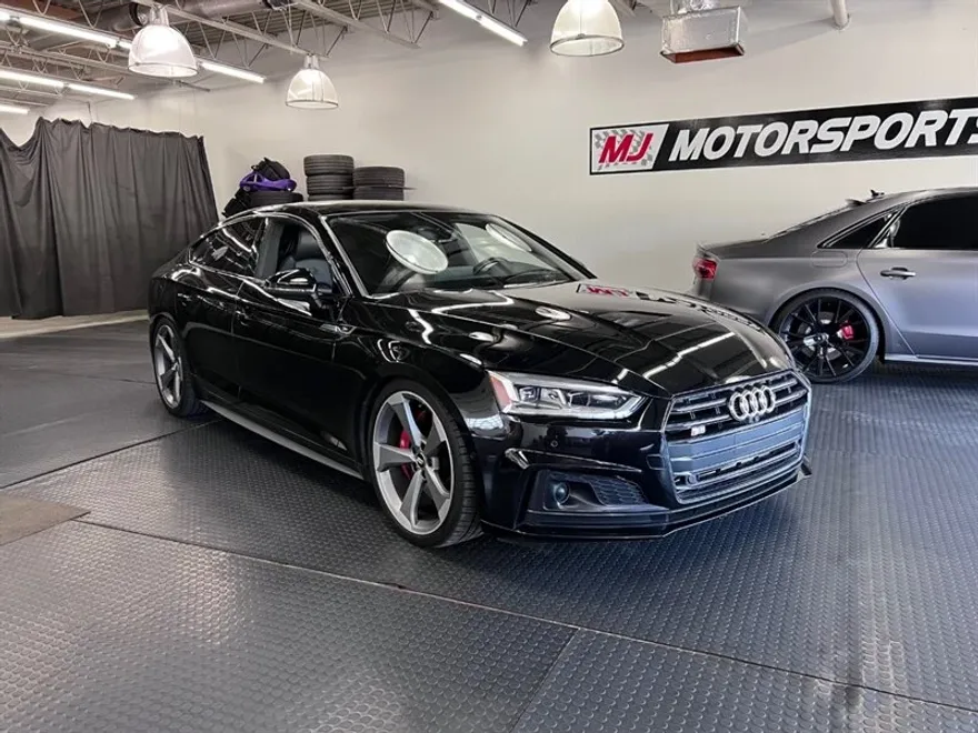 2019 Audi S5 Prestige photo 1