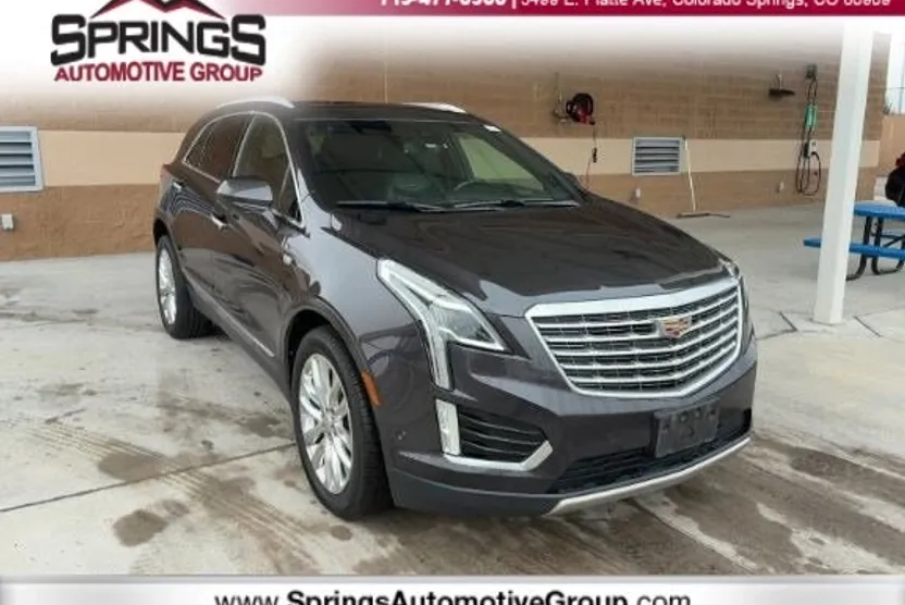 2017 Cadillac XT5 Platinum photo 1