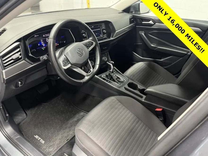 2024 Volkswagen Jetta 1.5T S photo 1