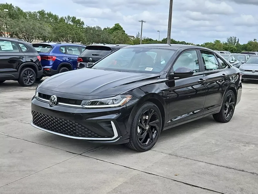 2025 Volkswagen Jetta 1.5T SE photo 1