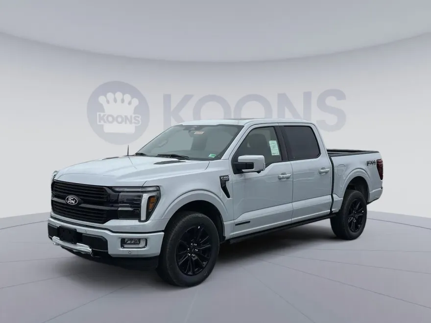 2025 Ford F-150 Platinum photo 1
