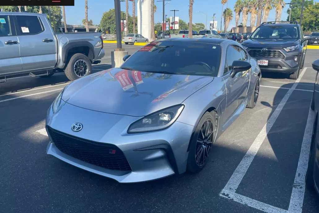 2023 Toyota GR86 photo 1