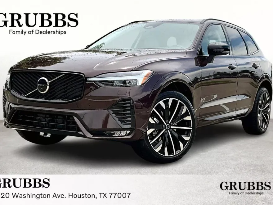 2026 Volvo XC60 B5 photo 1