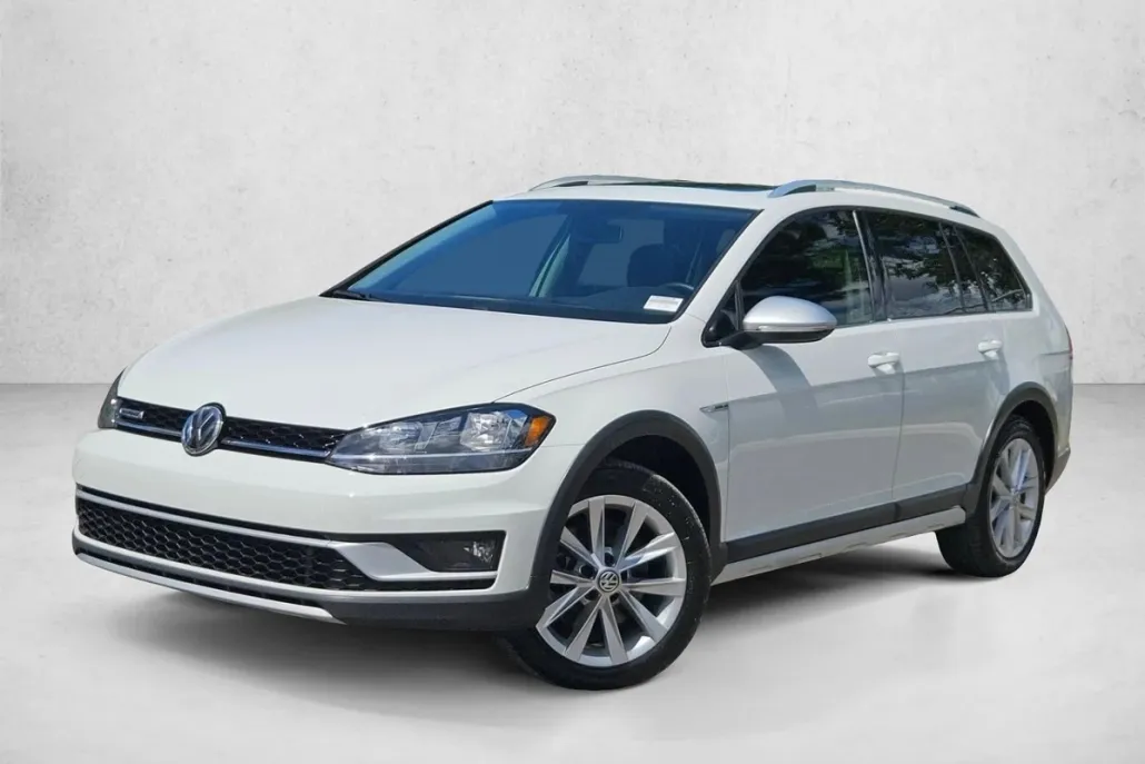 2019 Volkswagen Golf Alltrack TSI S 4Motion photo 1