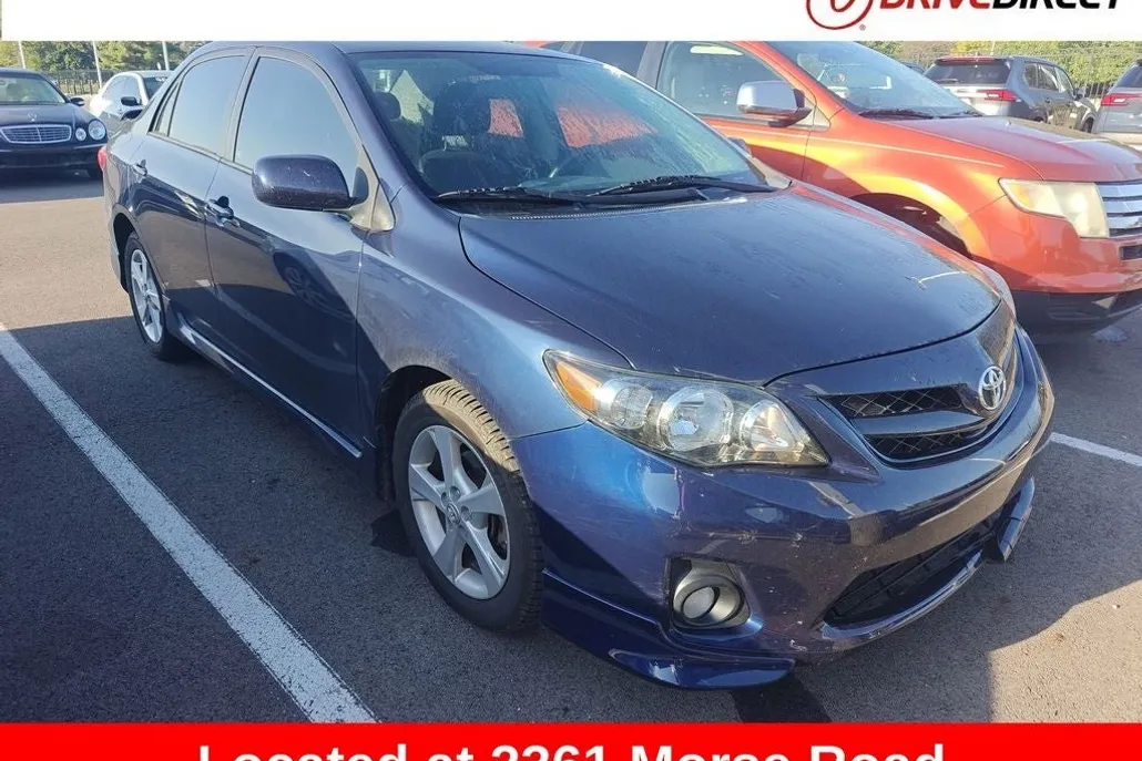 2011 Toyota Corolla S photo 1
