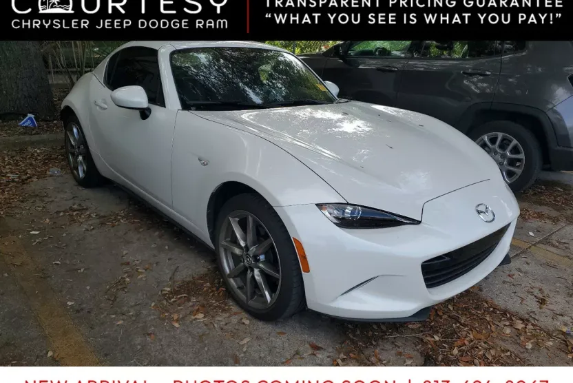 2022 Mazda MX-5 Miata Miata RF Grand Touring photo 1