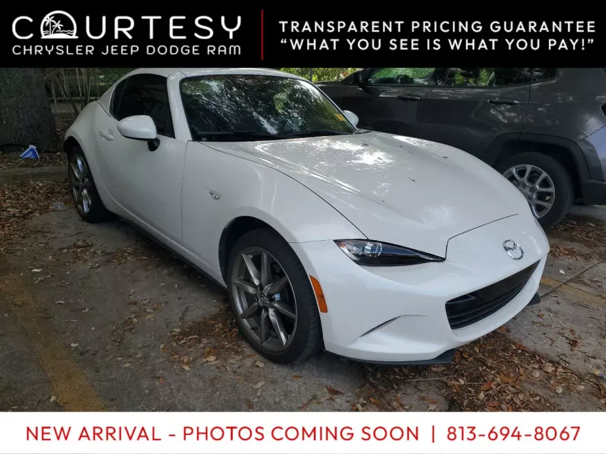 2022 Mazda MX-5 Miata Miata RF Grand Touring photo 1