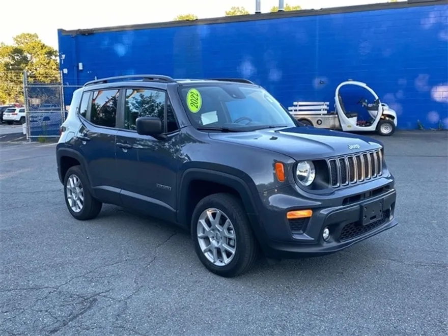 2022 Jeep Renegade Latitude photo 1
