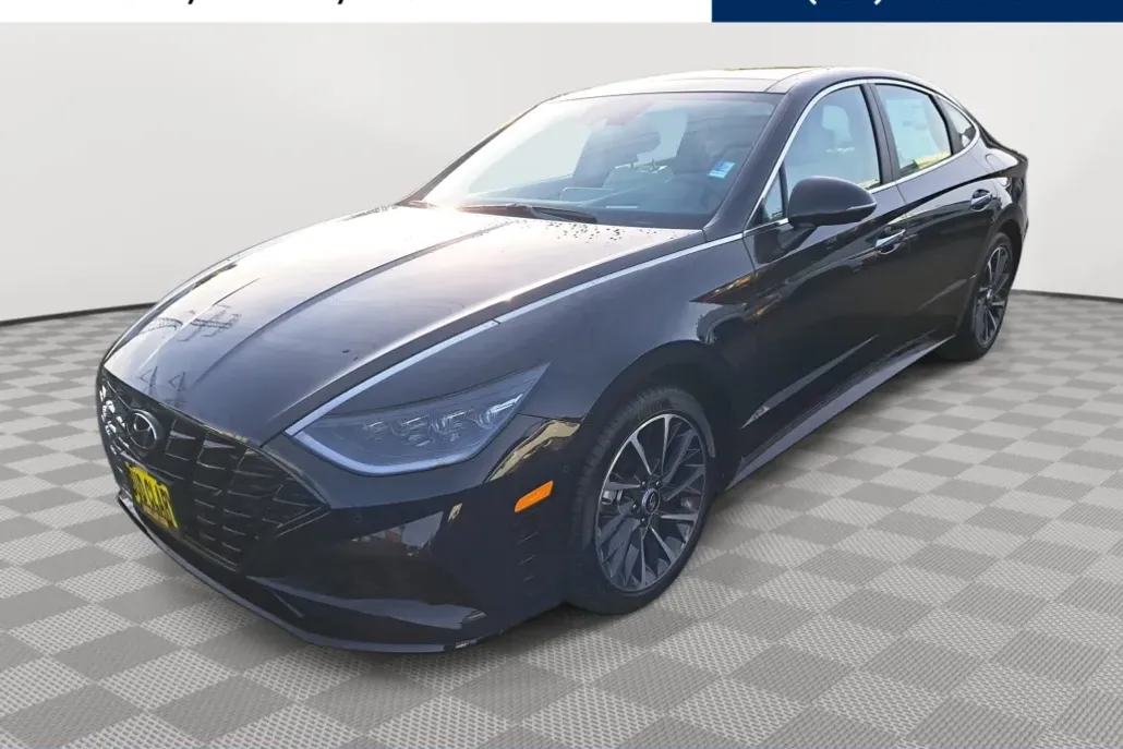 2023 Hyundai Sonata Limited photo 1