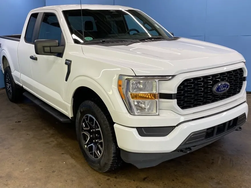 2022 Ford F-150 XL photo 1