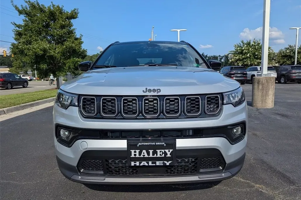 2025 Jeep Compass Limited photo 1