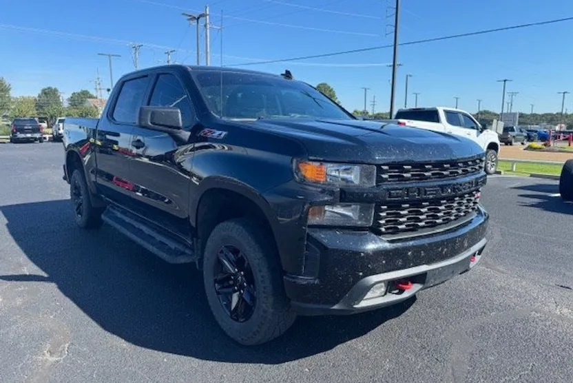 2021 Chevrolet Silverado 1500 Custom Trail Boss photo 1
