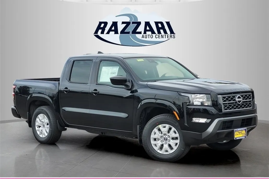 2024 Nissan Frontier SV photo 1
