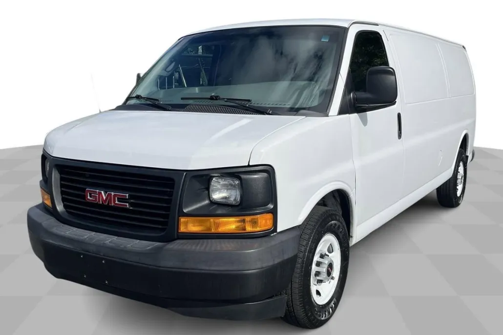2017 Gmc Savana Cargo photo 1