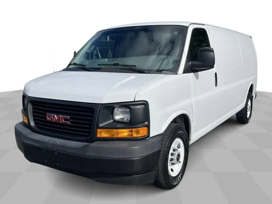 2017 Gmc Savana Cargo photo 1