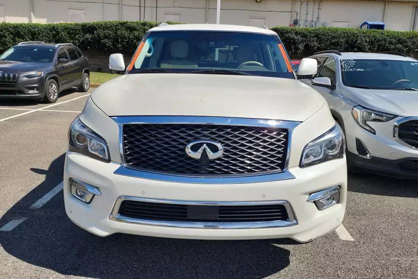 2016 Infiniti QX80 photo 1
