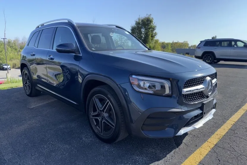 2021 Mercedes Benz GLB 250 4MATIC photo 1