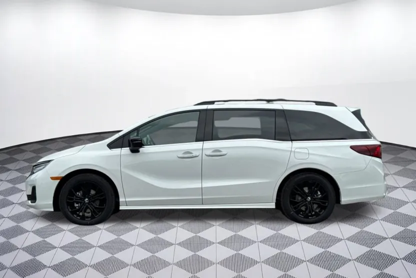 2026 Honda Odyssey photo 1