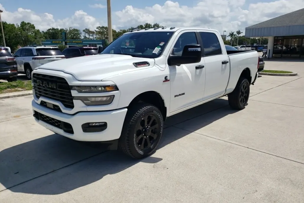 2025 Ram 2500 Big Horn photo 1