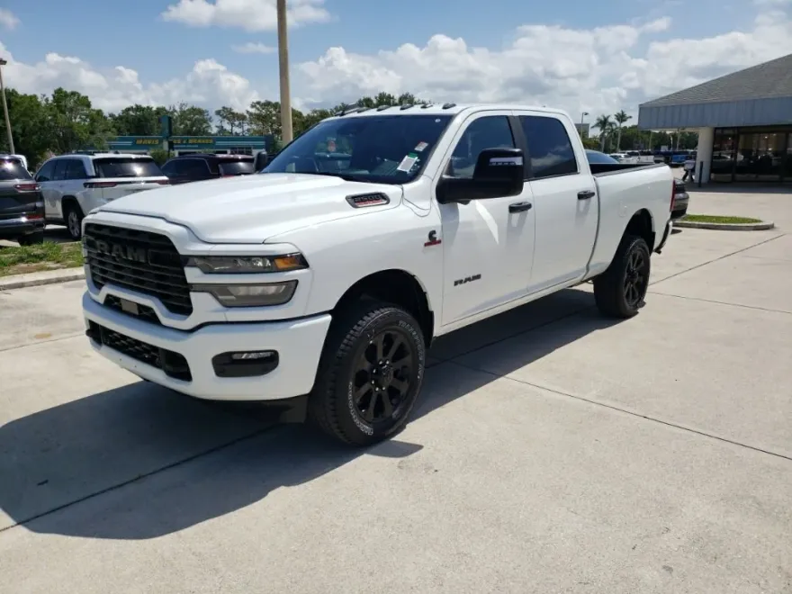 2025 Ram 2500 Big Horn photo 1