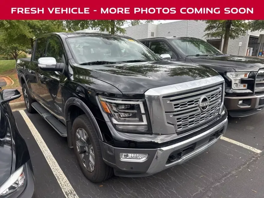 2023 Nissan Titan Platinum Reserve photo 1