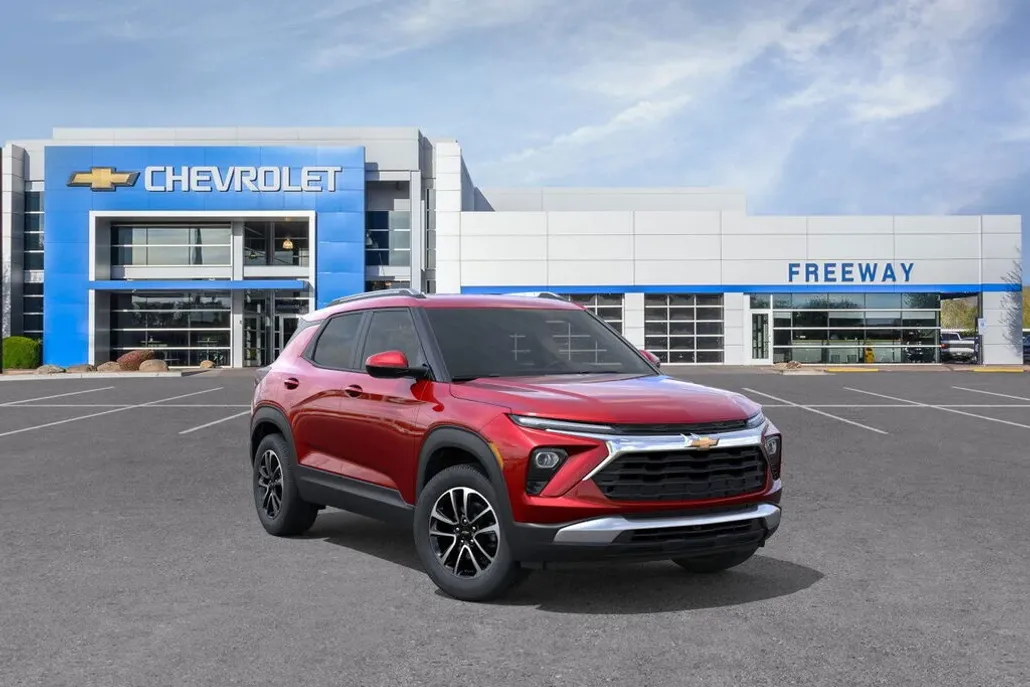 2026 Chevrolet Trailblazer LT photo 1