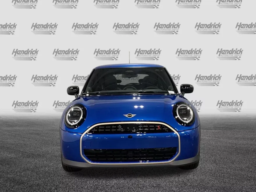 2025 Mini Cooper 2 Door Hardtop S Iconic photo 1
