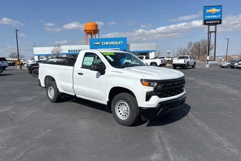 2025 Chevrolet Silverado 1500 photo 1