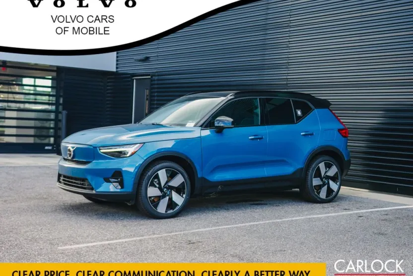 2024 Volvo XC40 Recharge Plus photo 1