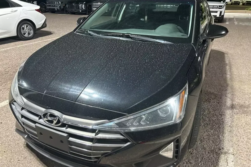 2020 Hyundai Elantra SE photo 1