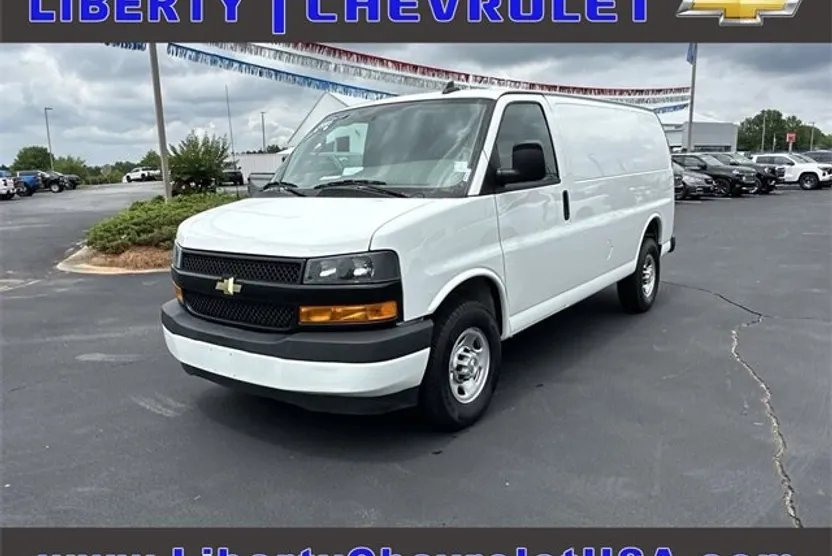 2023 Chevrolet Express Cargo 2500 Van photo 1