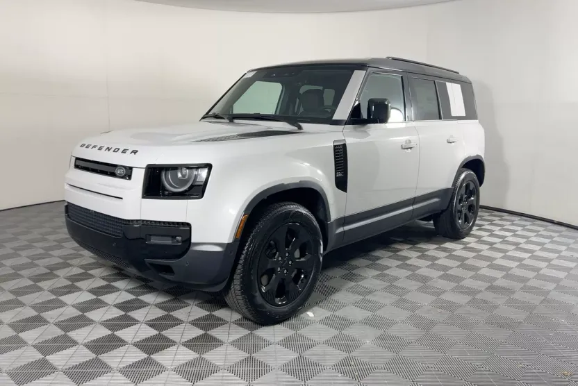 2026 Land Rover Defender 110 S photo 1