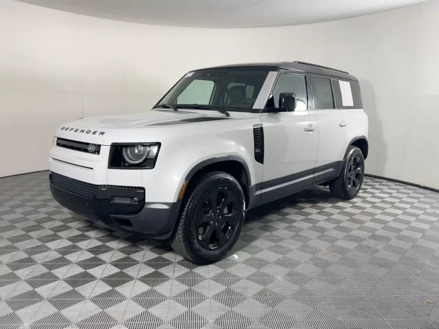 2026 Land Rover Defender 110 S photo 1