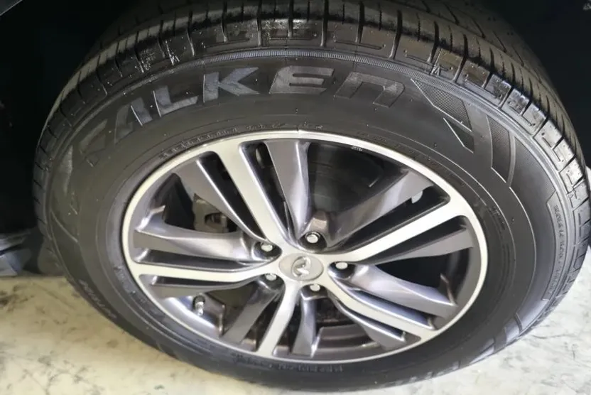 2016 Infiniti QX60 3.5 photo 1