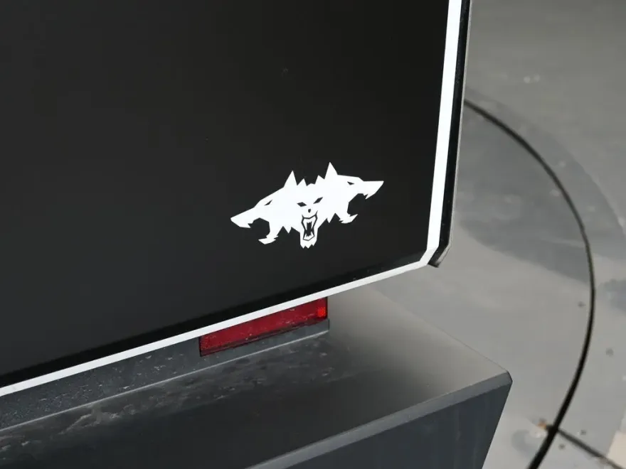 2024 Tesla Cybertruck Cyberbeast photo 9