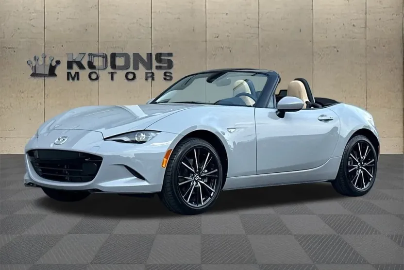 2025 Mazda MX-5 Miata Miata Grand Touring photo 1
