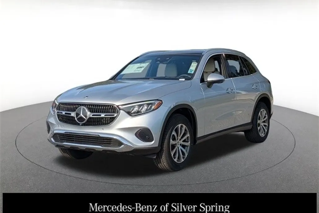 2026 Mercedes Benz GLC 300 4MATIC photo 1