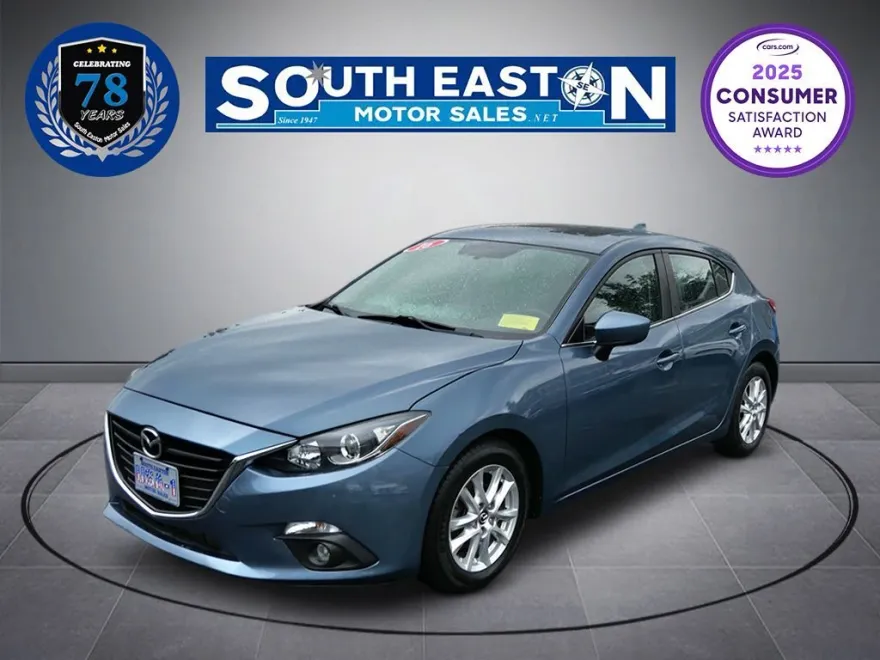 2016 Mazda Mazda3 Touring photo 1