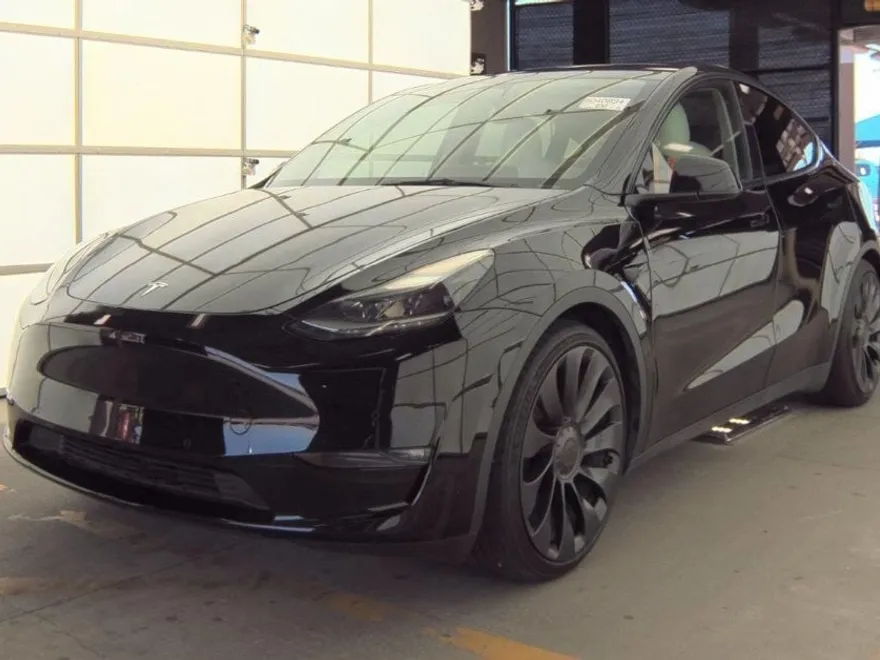 2022 Tesla Model Y Performance photo 1