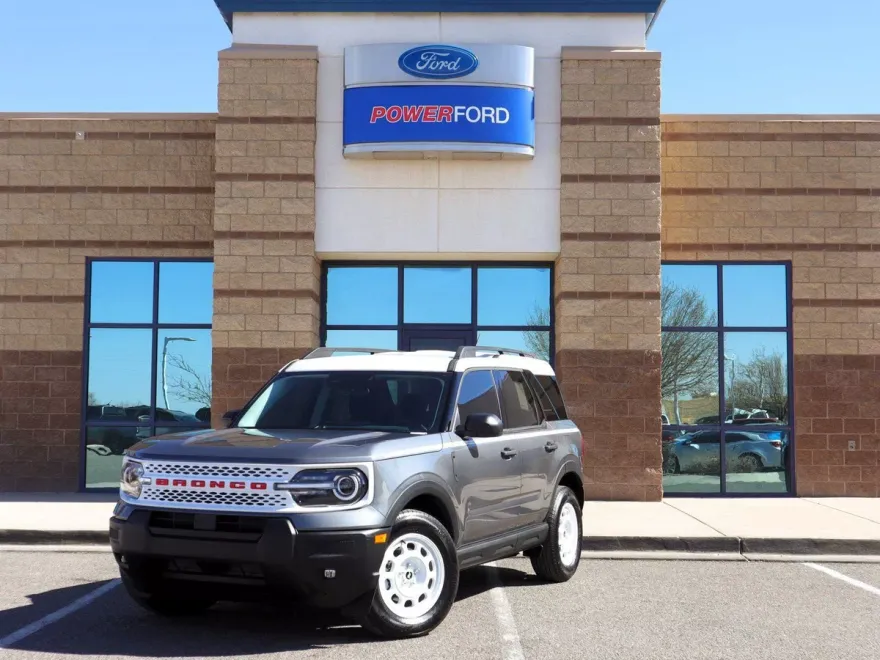 2025 Ford Bronco Sport Heritage photo 2