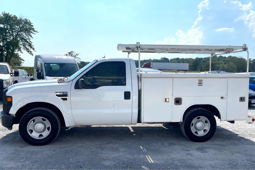 2008 Ford F-250 photo 1