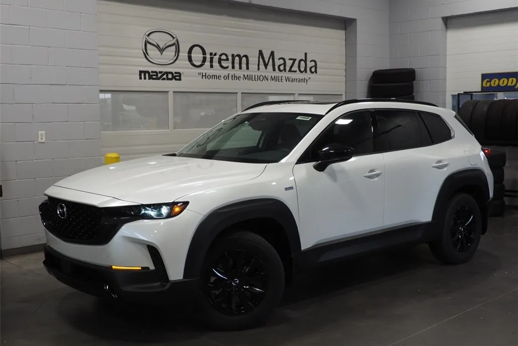 2025 Mazda CX-50 Premium photo 1