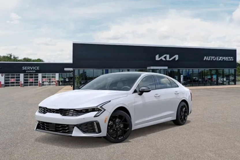 2026 Kia K5 GT-Line photo 1