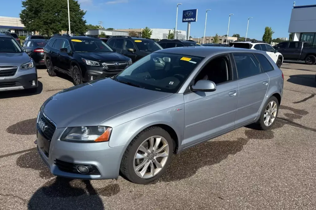 2013 Audi A3 Premium photo 1