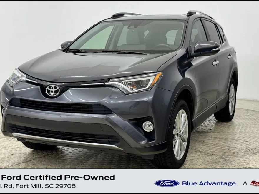 2018 Toyota RAV4 Limited photo 1
