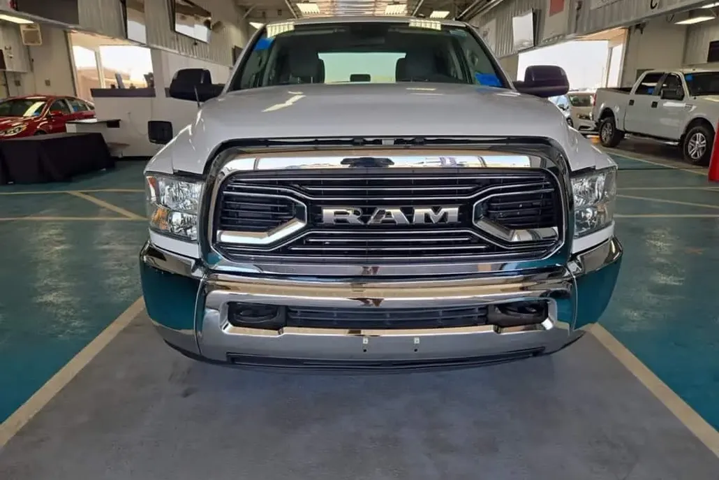 2017 Ram 2500 ST photo 1